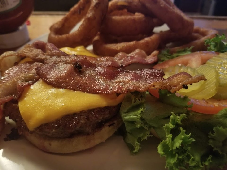 Bacon Cheeseburger